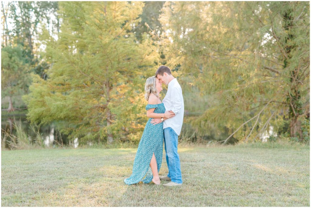 Couple Engagement Portraits | Vineyards at Willow Run | by Kaitlyn Blake Photography | Fall Engagement Session