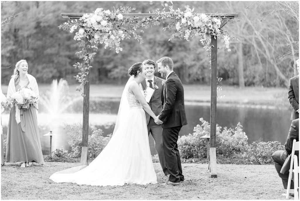 Ceremony | Walnut Hill Raleigh | by Kaitlyn Blake Photography | Fall Elegant Wedding